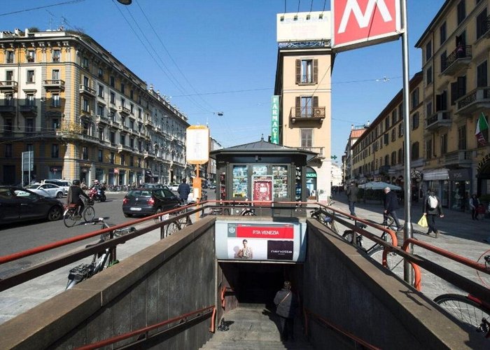 Lima metro De Bernardi photo