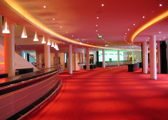 Apollo-Theater Rent Stage Apollo Theater Unteres Foyer Stuttgart | Spacebase photo