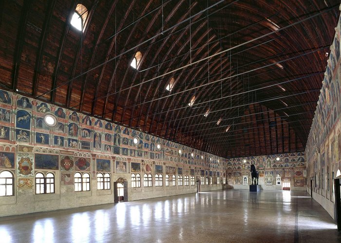 Palazzo della Ragione Palazzo della Ragione • Famous building » outdooractive.com photo