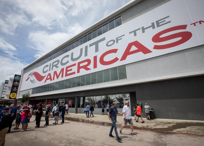 Circuit of The Americas Don't expect traffic problems around Circuit of the Americas to be ... photo