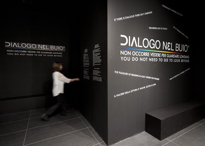 Dialogo nel Buio Dialogue in the Dark - Discover the Unseen | Ecsite photo