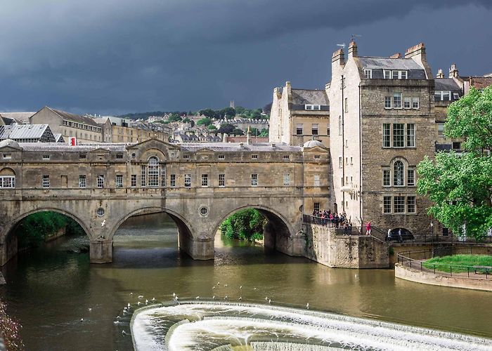 Pulteney Bridge Pulteney Bridge & River Avon Weir | Explorest photo