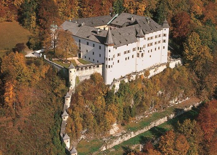 Tratzberg Castle Tratzberg Castle in Fieberbrunn photo