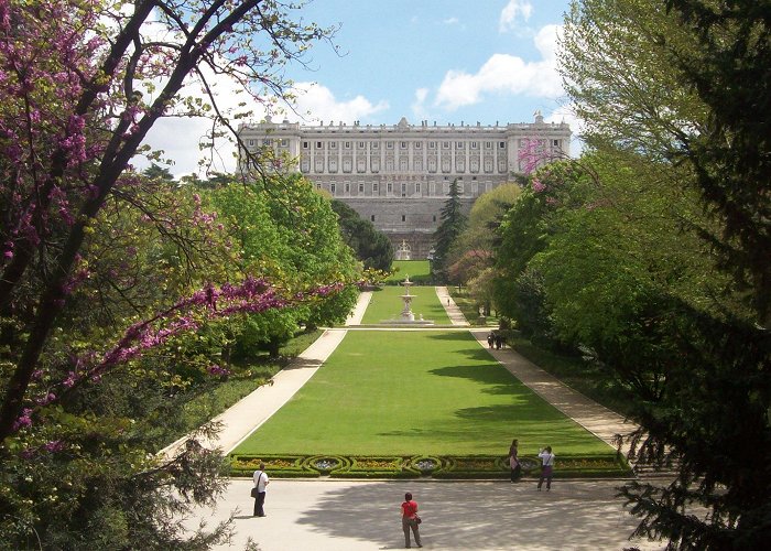 Campo del Moro madrid. campo del moro. – Big Cities. Bright Lights. photo