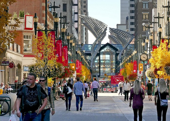 Stephen Avenue Walk Stephen Avenue Walk - Calgary - Arrivalguides.com photo