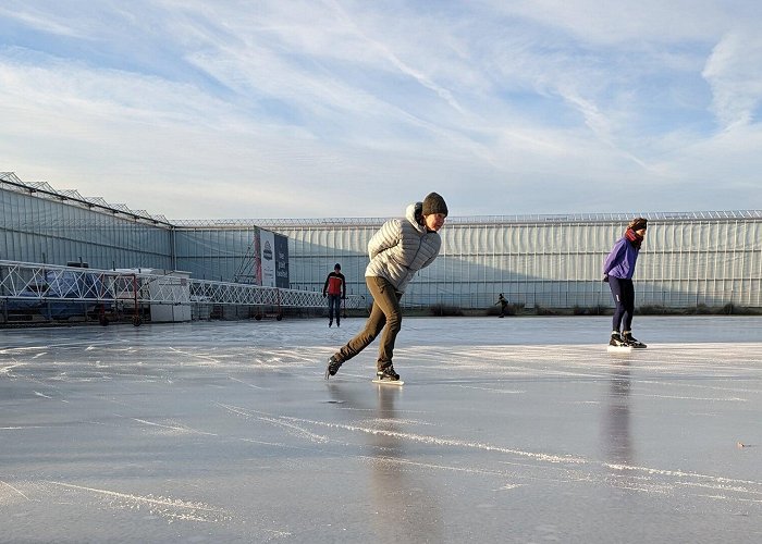 IJsbaan Schaatsen op natuurijs: de leukste locaties en ijsbanen in Zuid ... photo