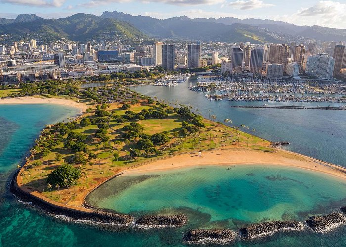 Ala Moana Beach Park Discover Honolulu's Ala Moana Neighborhood | Marriott Bonvoy Traveler photo