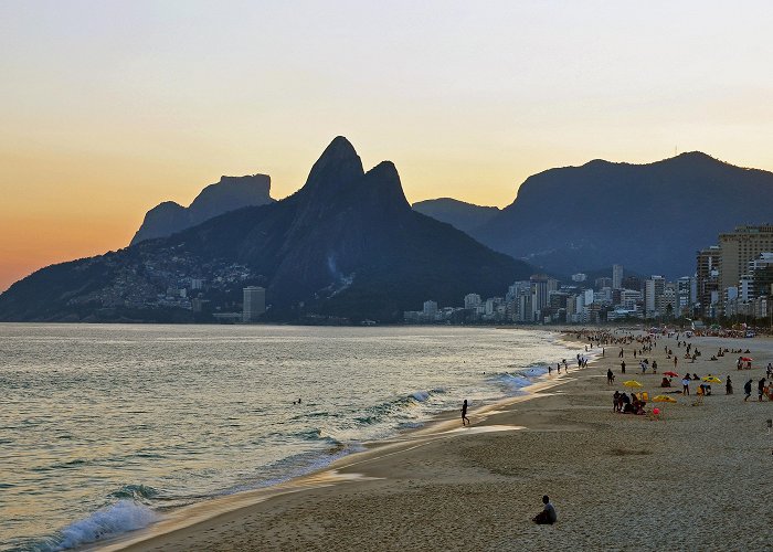 Arpoador Beach File:1 ipanema beach vidigal sunset.jpg - Wikipedia photo