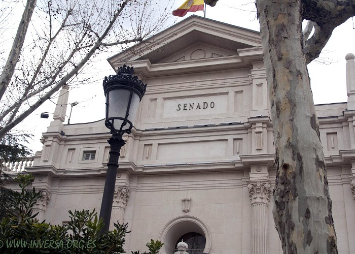 Palacio del Senado LA BIBLIOTECA DEL SENADO | INVERSA photo