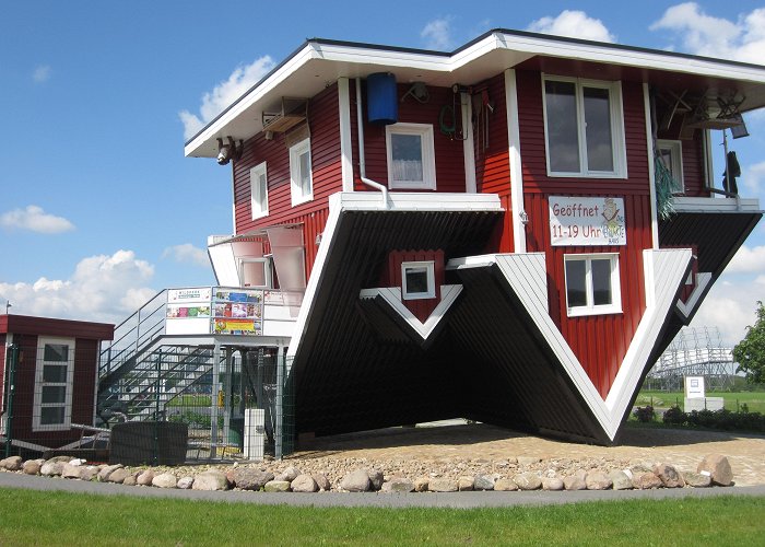 THE CRAZY HOUSE in Bispingen DAS VERRÜCKTE HAUS - Crazy World | Lüneburger Heide photo