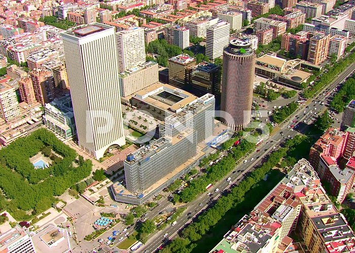 Torre Picasso Madrid - Aerial - Castellana - Torre Pic... | Stock Video | Pond5 photo