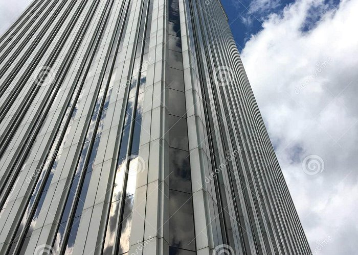 Torre Picasso Torre Picasso, Madrid editorial stock image. Image of clouds ... photo