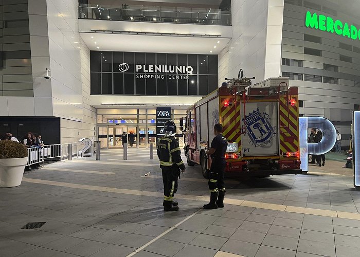 Plenilunio Desalojado el centro comercial Plenilunio de Madrid por un ... photo