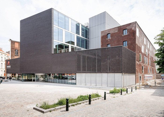 Erasmus College Erasmus University College | B-architecten, B-bis, B-city & B ... photo