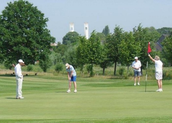 Leeuwenbergh Golf Sla uw slag bij Golf en Countryclub Leeuwenbergh - Adverteren ... photo