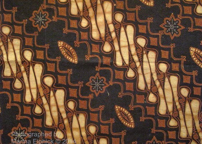 Museum Batik Danar Hadi Parang Batik Motif – The Batik Route photo