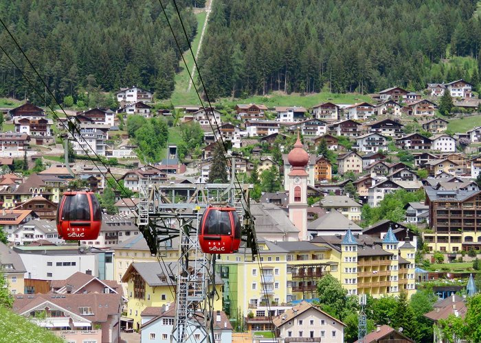 St. Ulrich - Seiser Alm Ortisei - Alpe di Siusi Ropeway | Mont Sëuc photo