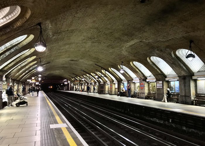 Baker Street Tube Station Baker Street tube station platforms for Transport for London ... photo