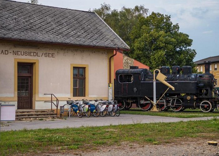 Bahnhof Bad Neusiedl am See Neusiedler Seebahn: Bahnstation zu kaufen - BVZ.at photo