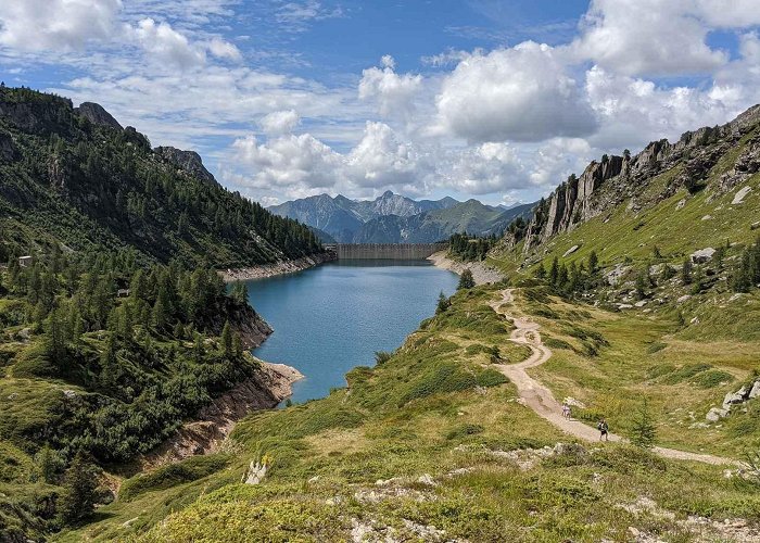 Montebello Da Foppolo al Lago Moro, Leghetti di Montebello e Lago delle Trote ... photo