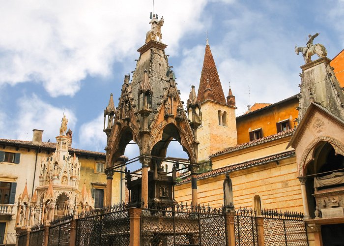 Juliet's Tomb The Scaliger Tombs - Verona - Arrivalguides.com photo