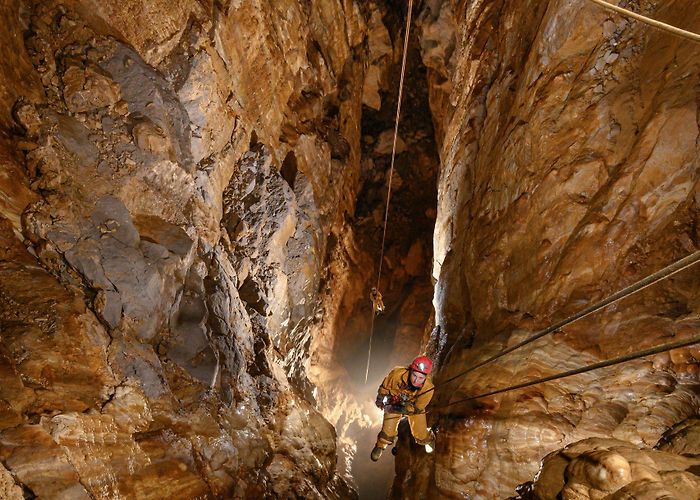 Peak Cavern Facts – Peak Cavern photo