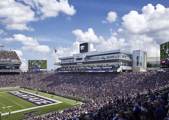 Bill Snyder Family Football Stadium Kansas State Bill Snyder Football Stadium - JE Dunn Construction photo