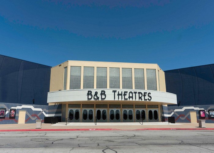 Tulsa Theater Tulsa Starworld 20 Movie Showtimes & Tickets | Tulsa Movie Theater ... photo