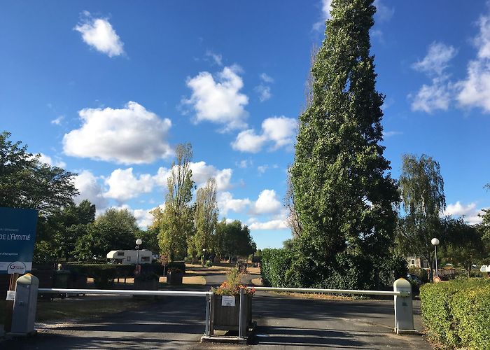 Saint-Laurent-Nouan photo