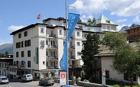 Hotel Baren Sankt Moritz Exterior photo