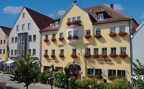 Land-Gut-Hotel Hotel Adlerbraeu Gunzenhausen Exterior photo