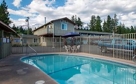 Swiss Holiday Lodge Mount Shasta Exterior photo