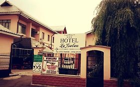 Hostel „La Galan” Rădăuţi Exterior photo