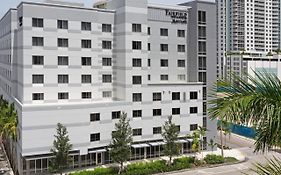 Fairfield Inn & Suites By Marriott Fort Lauderdale Downtown Exterior photo