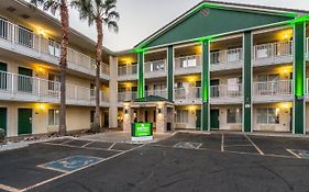 Crossland Phoenix - West Motel Exterior photo