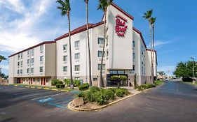 Red Roof Inn Laredo Exterior photo