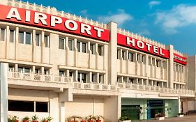 Airport Hotel Nuova Delhi Exterior photo