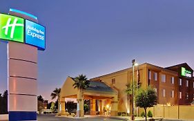 Holiday Inn Express Las Vegas-Nellis, An Ihg Hotel Exterior photo