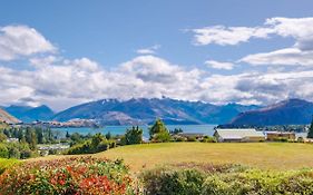 Faulks Terrace Lake And Mountain Views Villa Wanaka Exterior photo