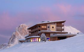 Hotel Goldknopf Alpe Di Siusi Exterior photo