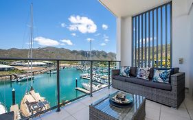 Absolute Waterfront Magnetic Island Appartamento Nelly Bay Exterior photo