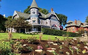 The Hancock House Bed & Breakfast Inn Dubuque Exterior photo