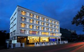 Hotel Renai Sreekrishna Guruvāyūr Exterior photo