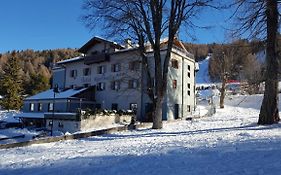 Hotel Martinella Folgaria Exterior photo