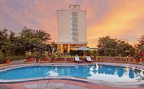 Temple Tree Hotel Shirdi Exterior photo