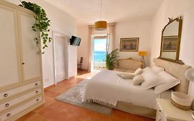 Villa Bina Sea Hotel Ischia Island Exterior photo