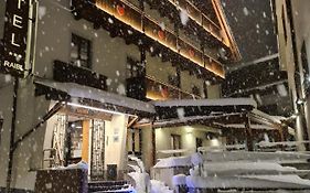 Hotel Raibl Appartamenti Tarvisio Exterior photo