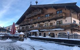 Ferienhotel Alpenhof Aurach bei Kitzbühel Exterior photo