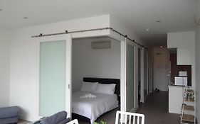 Amazing Accommodations: Vogue Melbourne Exterior photo