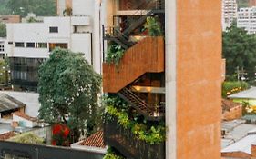 The Somos Beats Hotel & Rooftop Medellín Exterior photo